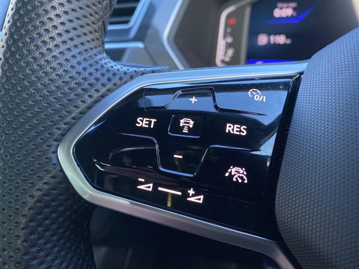 Used Volkswagen Tiguan 2022 for sale - 76342953: Photo 28