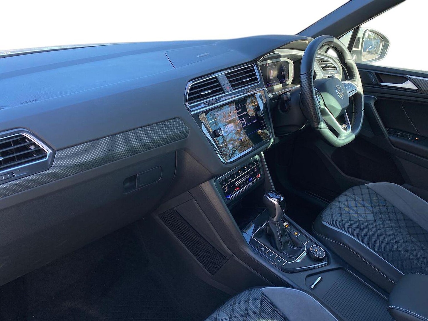 Used Volkswagen Tiguan 2022 for sale - 76342953: Photo 8