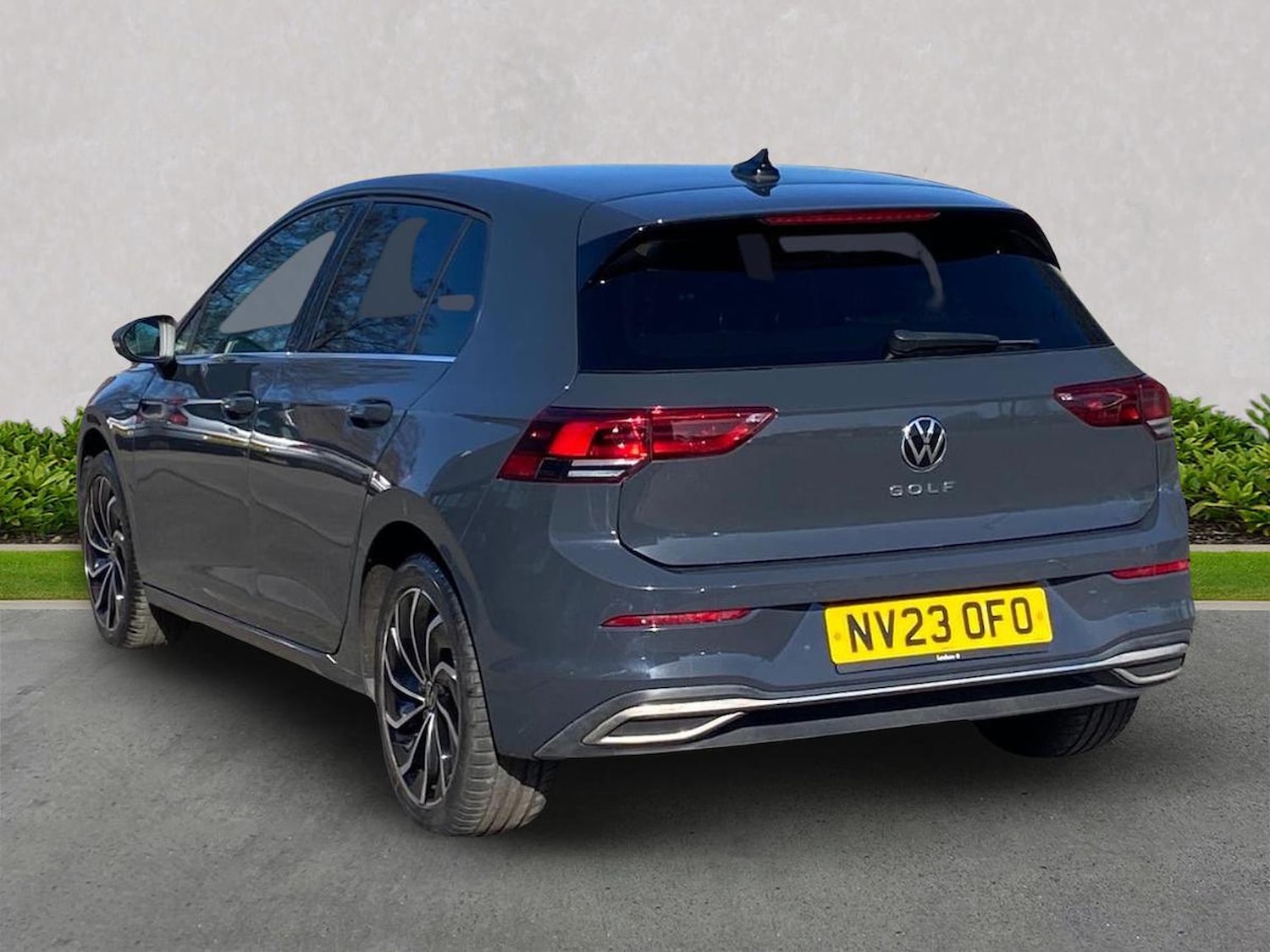 Used Volkswagen Golf 2023 for sale - 78195663: Photo 2