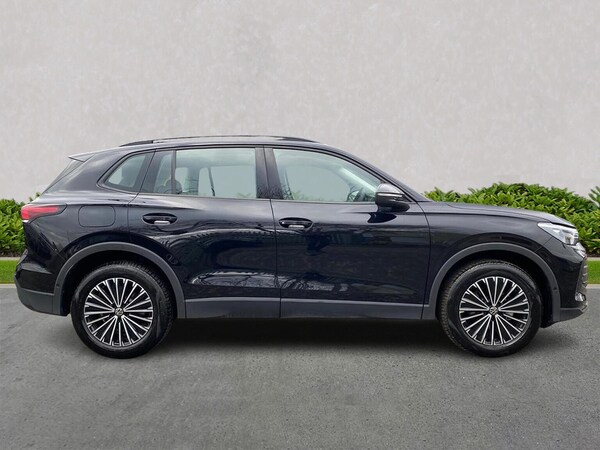 Used Volkswagen Tiguan 2025 for sale - 75490956: Photo 3