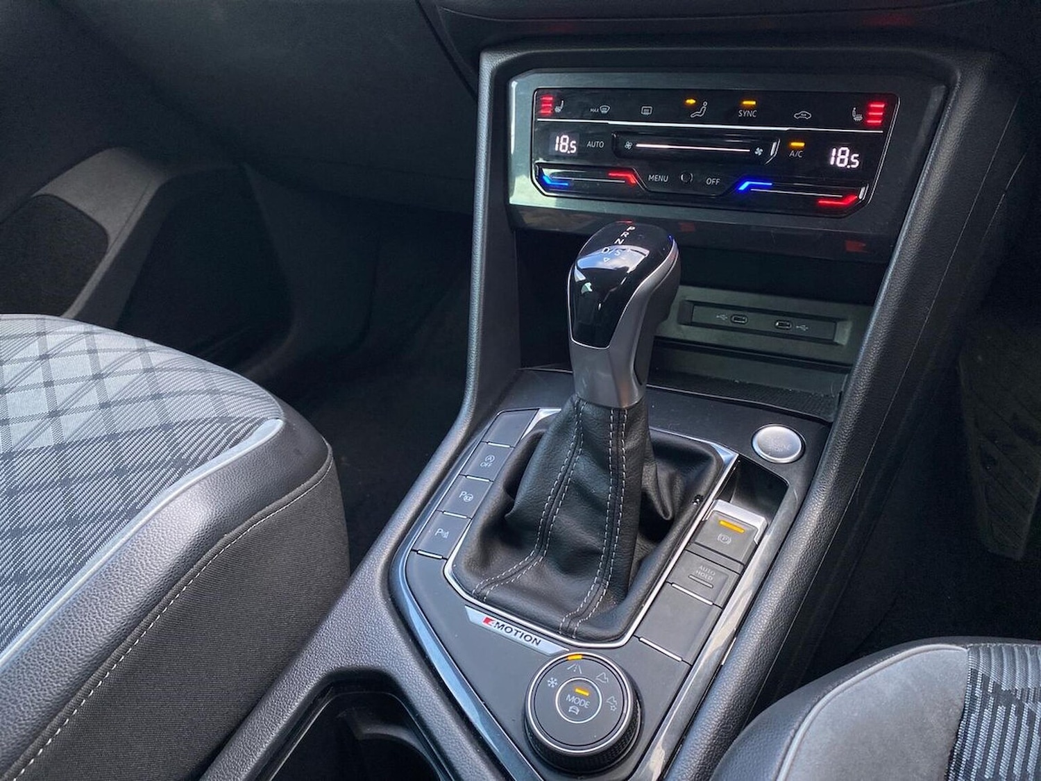 Used Volkswagen Tiguan 2020 for sale - 76736704: Photo 14