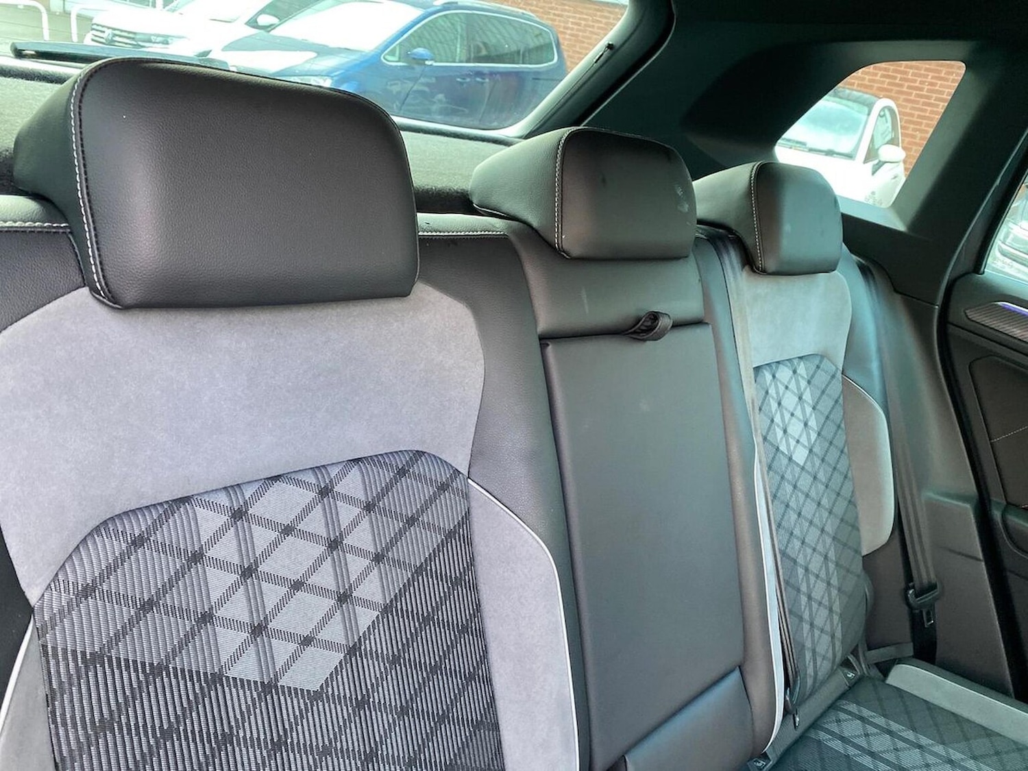 Used Volkswagen Tiguan 2020 for sale - 76736704: Photo 17