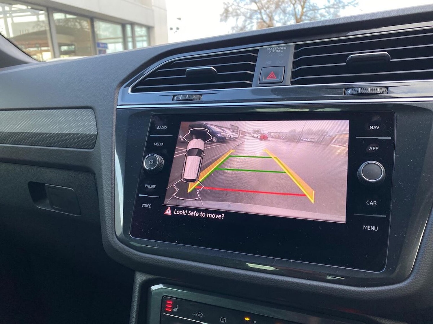 Used Volkswagen Tiguan 2020 for sale - 76736704: Photo 23