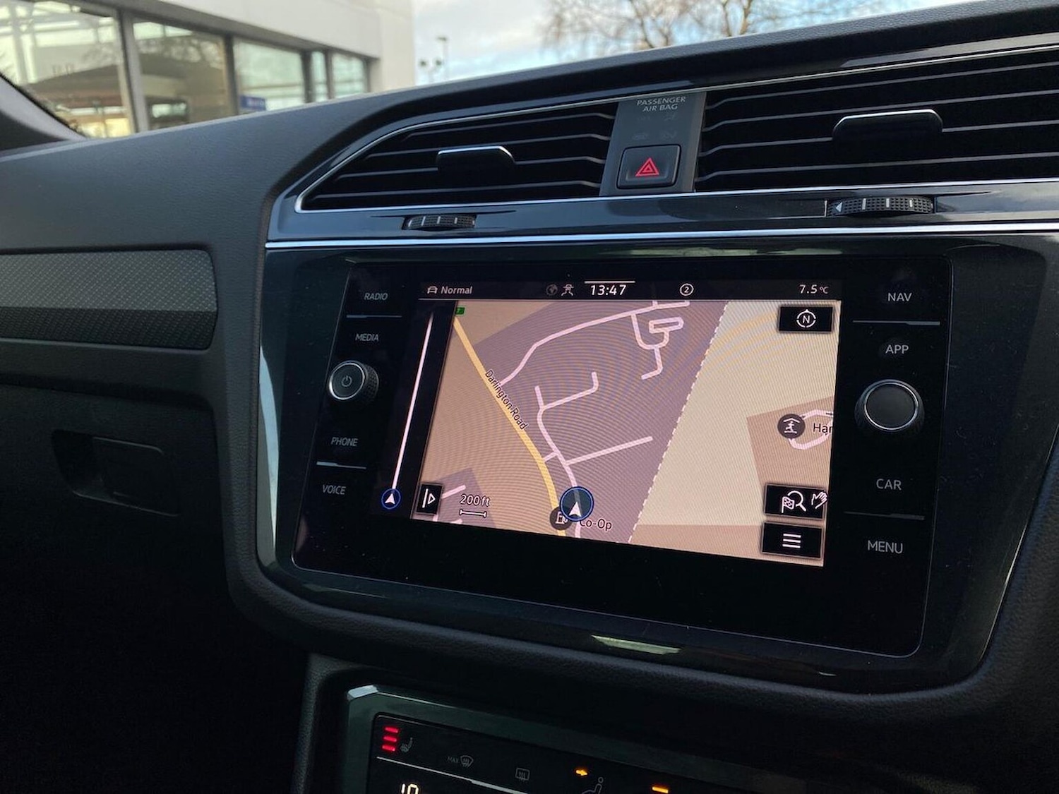 Used Volkswagen Tiguan 2020 for sale - 76736704: Photo 24