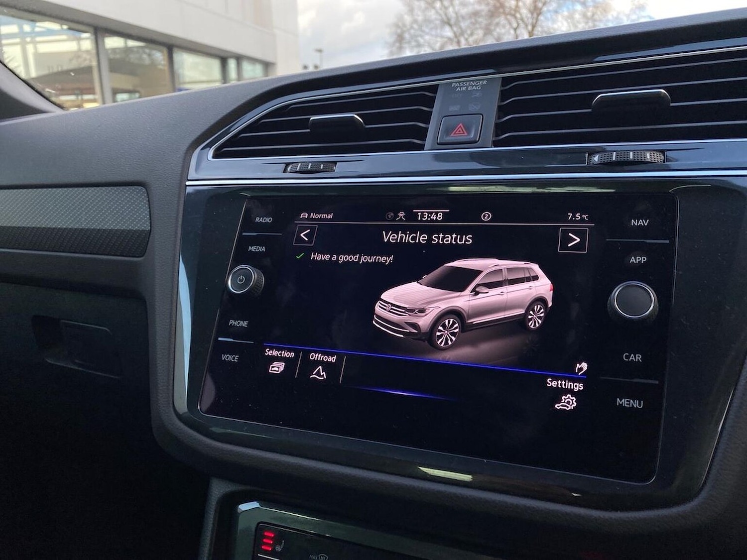 Used Volkswagen Tiguan 2020 for sale - 76736704: Photo 36