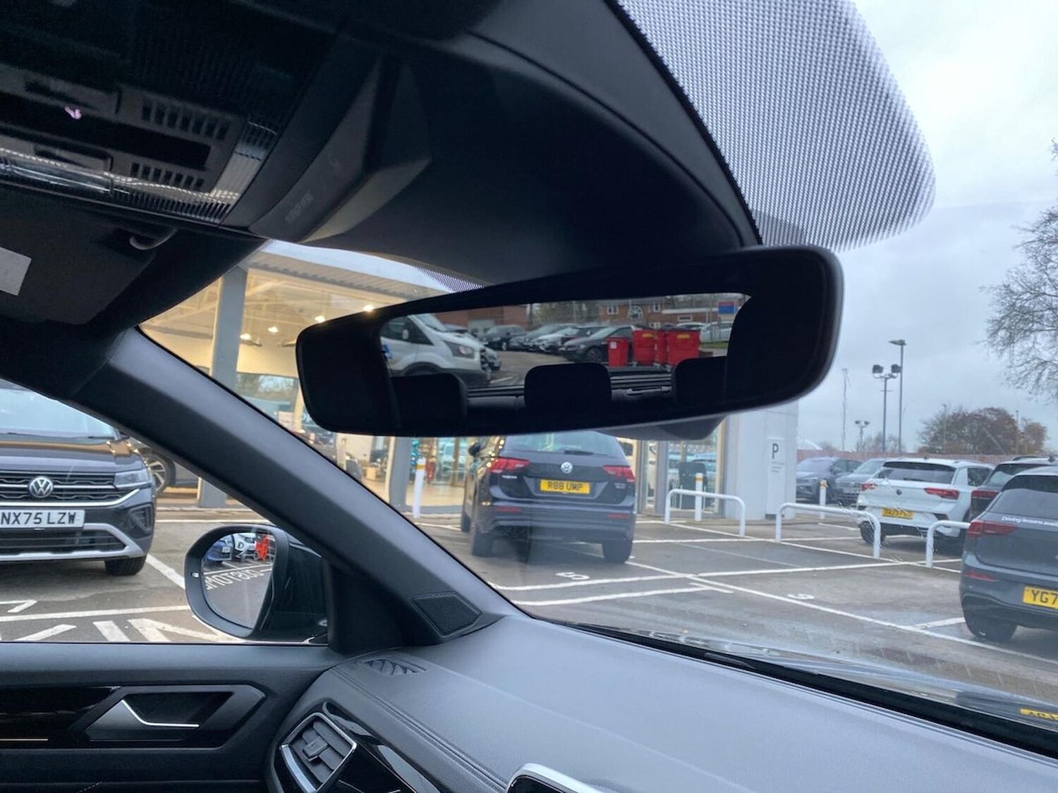 Used Volkswagen T-Roc 2022 for sale - 76799403: Photo 15