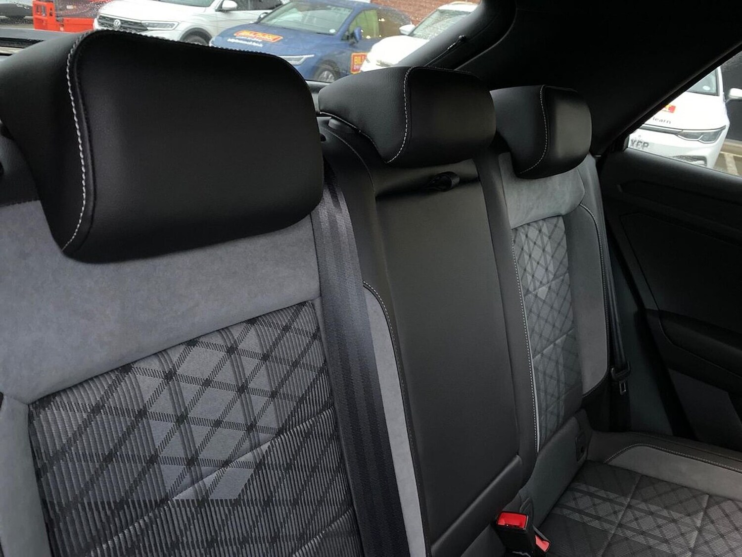 Used Volkswagen T-Roc 2022 for sale - 76799403: Photo 17