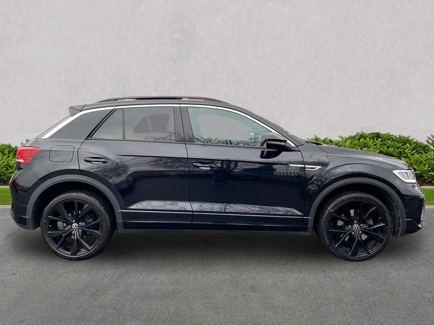 Used Volkswagen T-Roc 2022 for sale - 76799403: Photo 4