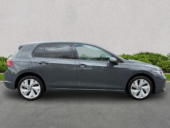 Used Volkswagen Golf 2025 for sale - 79327230: Photo