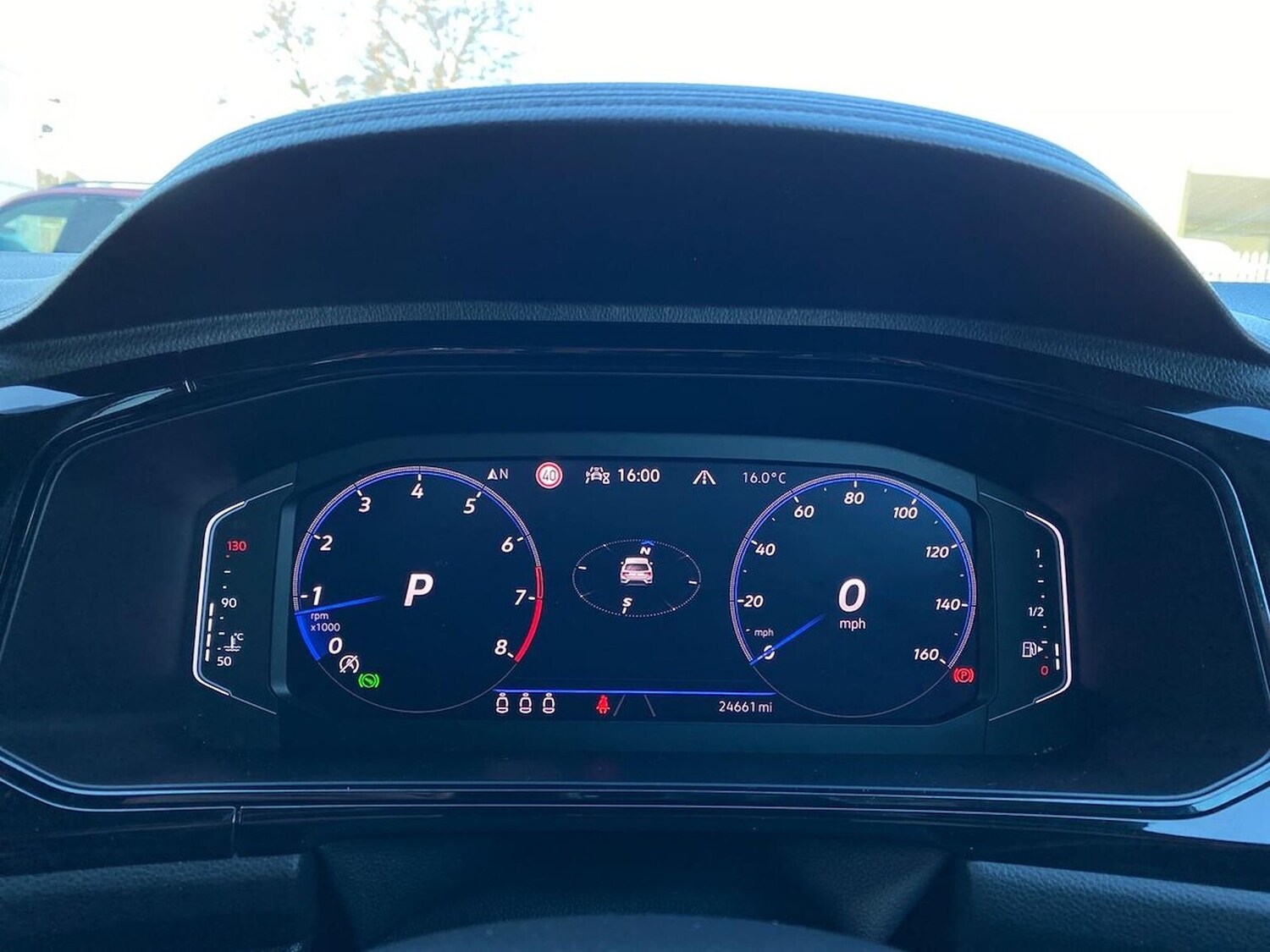 Used Volkswagen T-Roc 2023 for sale - 78194041: Photo 10