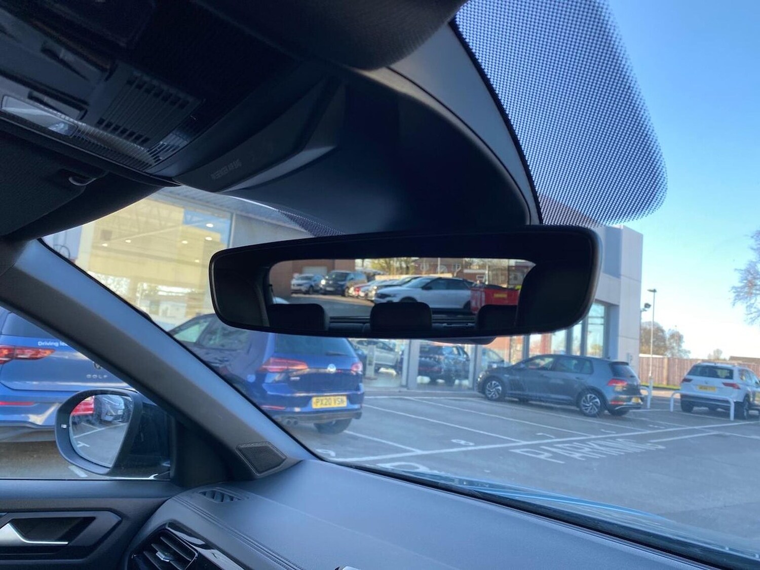 Used Volkswagen T-Roc 2023 for sale - 78194041: Photo 14