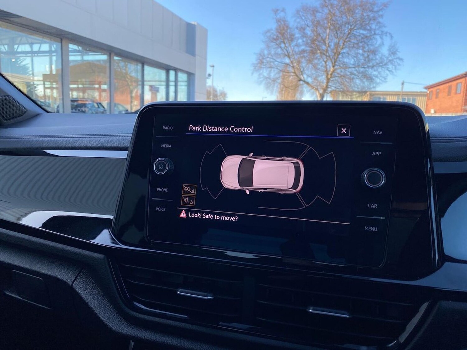 Used Volkswagen T-Roc 2023 for sale - 78194041: Photo 23