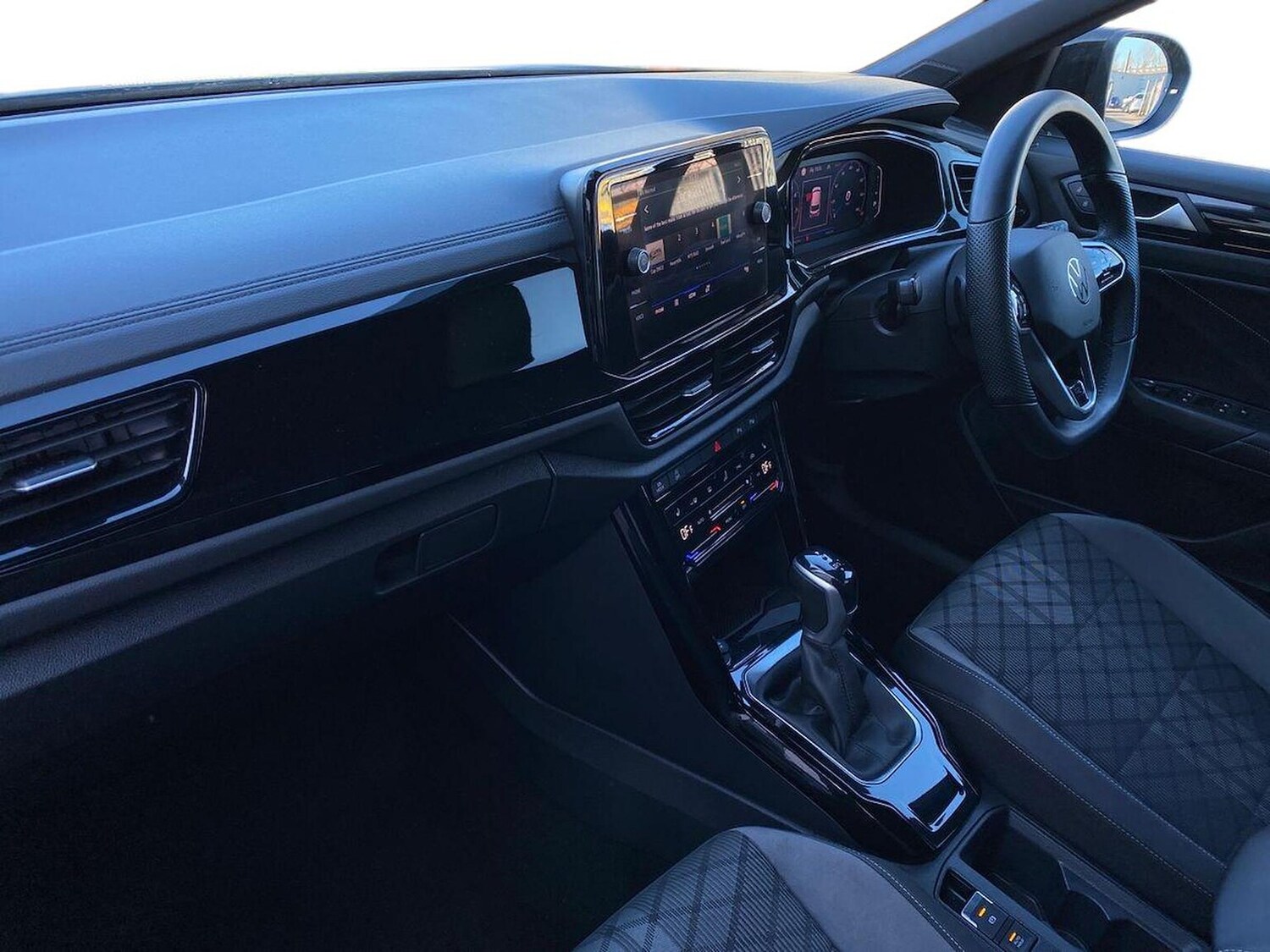 Used Volkswagen T-Roc 2023 for sale - 78194041: Photo 7