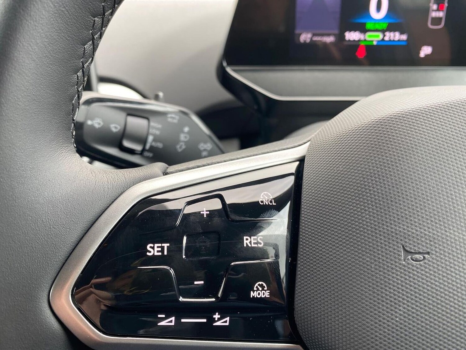 Used Volkswagen ID.4 2025 for sale - 75999727: Photo 24