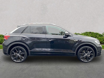 Used Volkswagen T-Roc 2025 for sale - 76461864: Photo