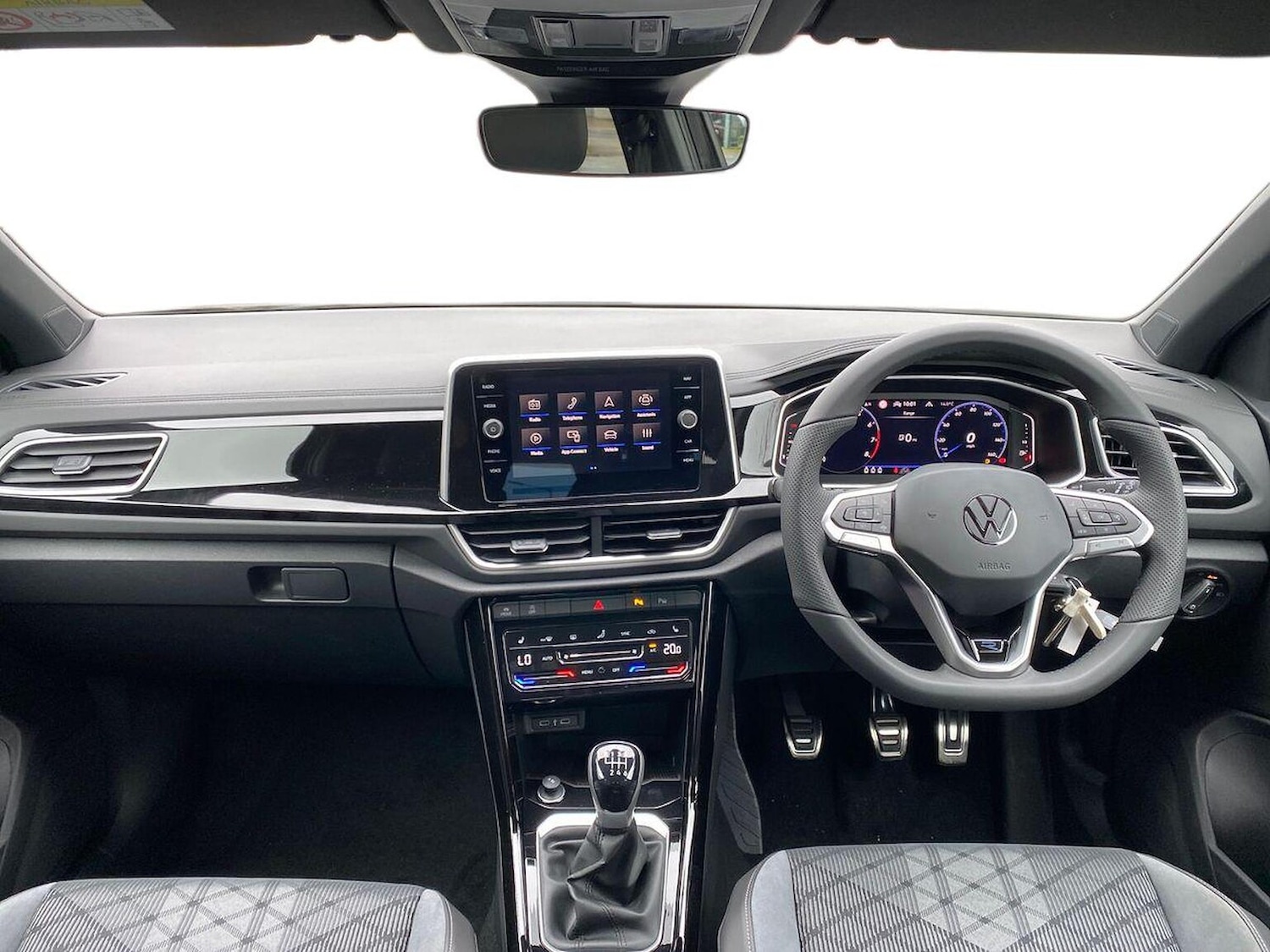 Used Volkswagen T-Roc 2025 for sale - 76461864: Photo 8