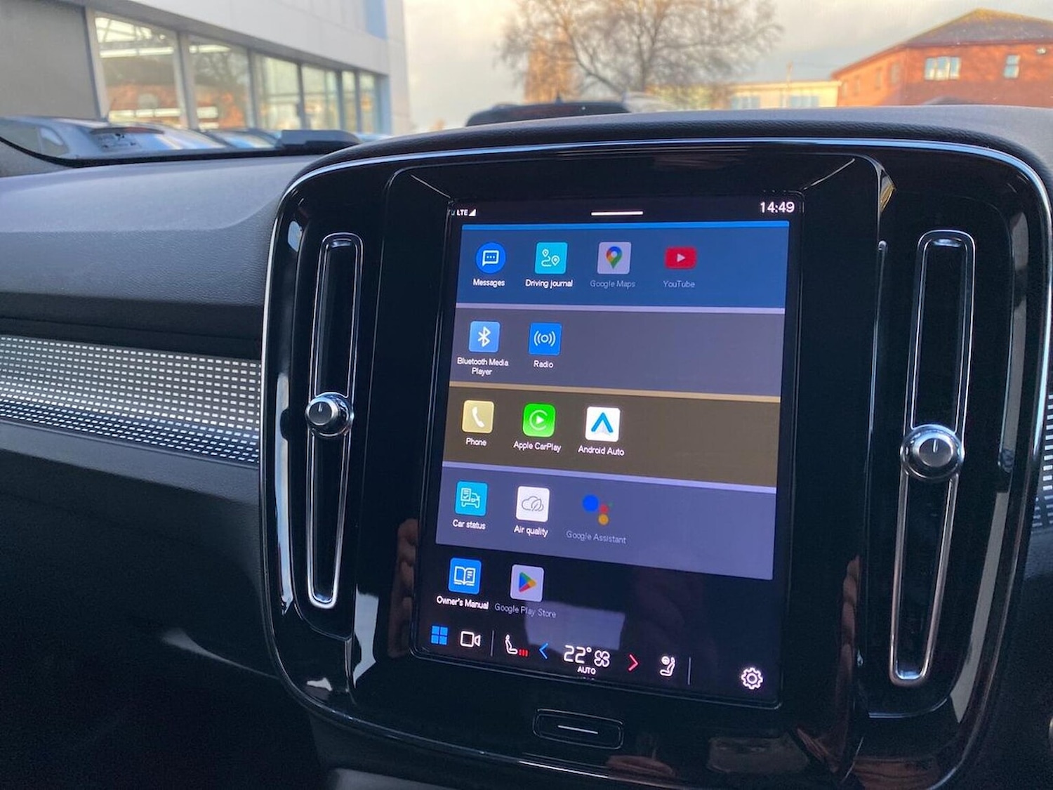 Used Volvo XC40 2023 for sale - 76897118: Photo 25