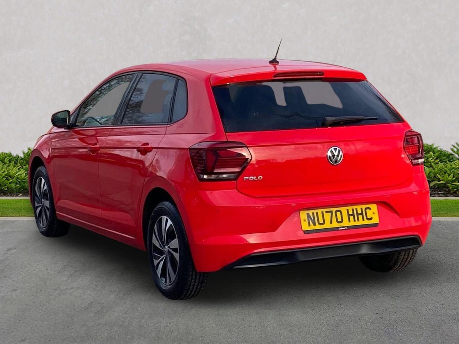 Used Volkswagen Polo 2020 for sale - 76906282: Photo 2