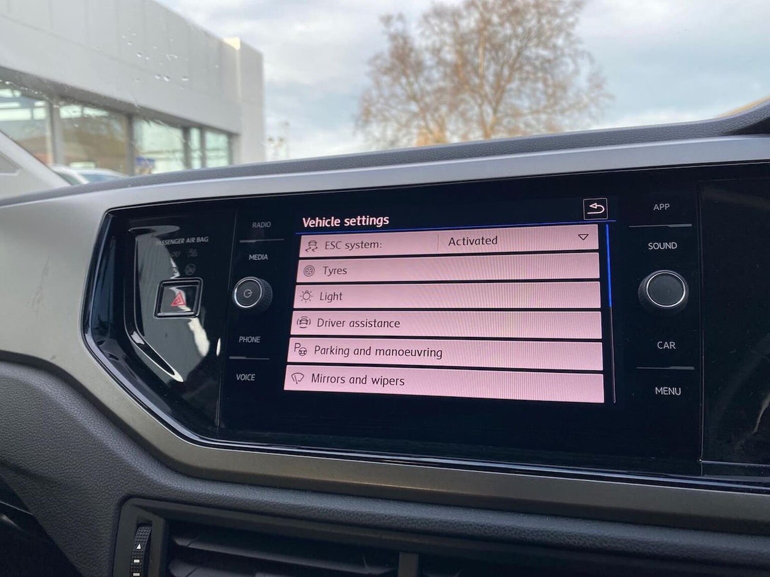 Used Volkswagen Polo 2020 for sale - 76906282: Photo 24