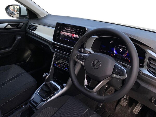 Used Volkswagen T-Roc 2025 for sale - 76142990: Photo 15