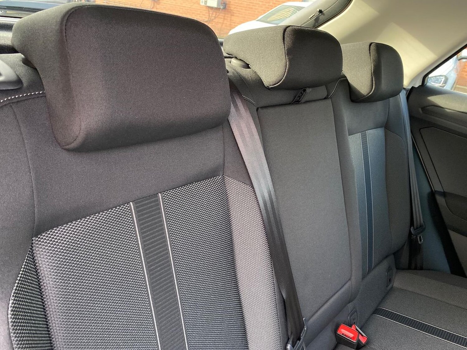 Used Volkswagen T-Roc 2025 for sale - 76142990: Photo 16