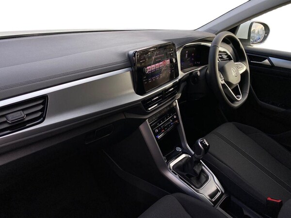 Used Volkswagen T-Roc 2025 for sale - 76142990: Photo 7