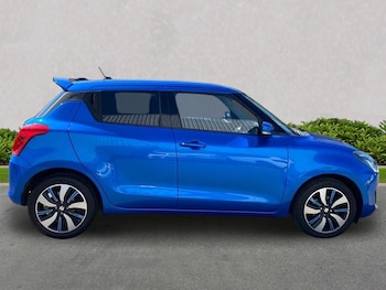 Used Suzuki Swift 2018 for sale - 79162535: Photo