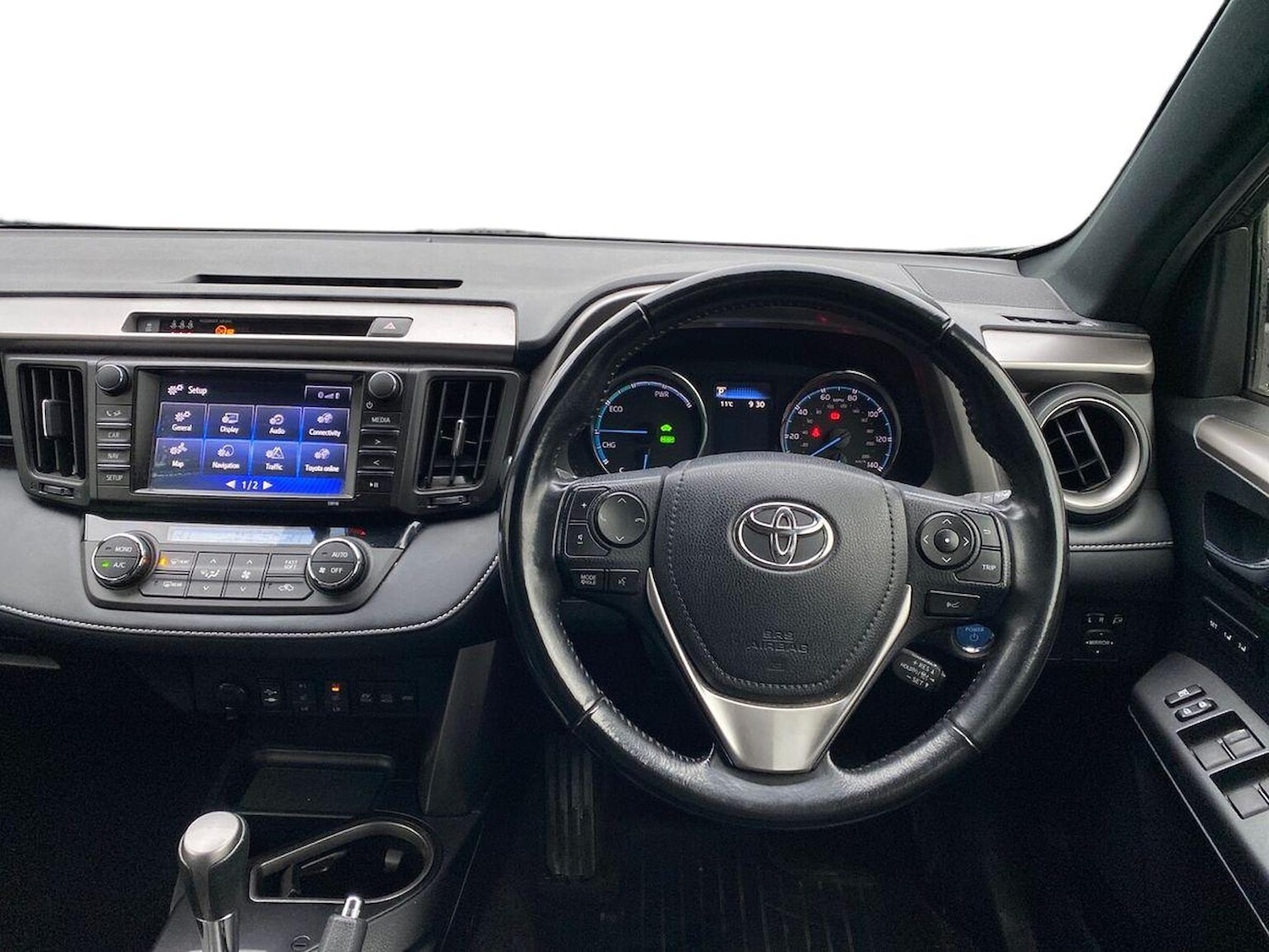 Used Toyota RAV4 2018 for sale - 76741240: Photo 10
