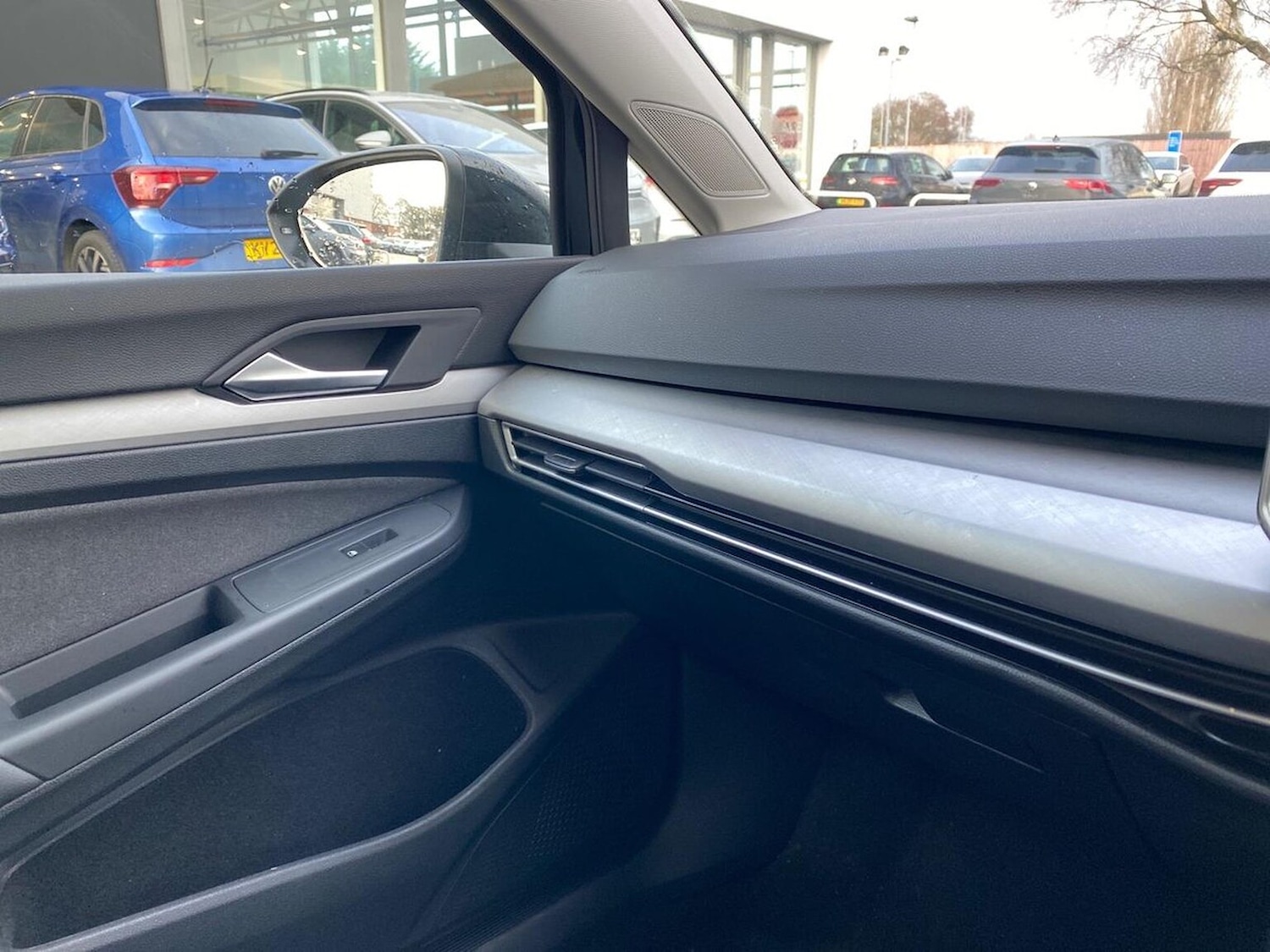 Used Volkswagen Golf 2024 for sale - 77069326: Photo 32