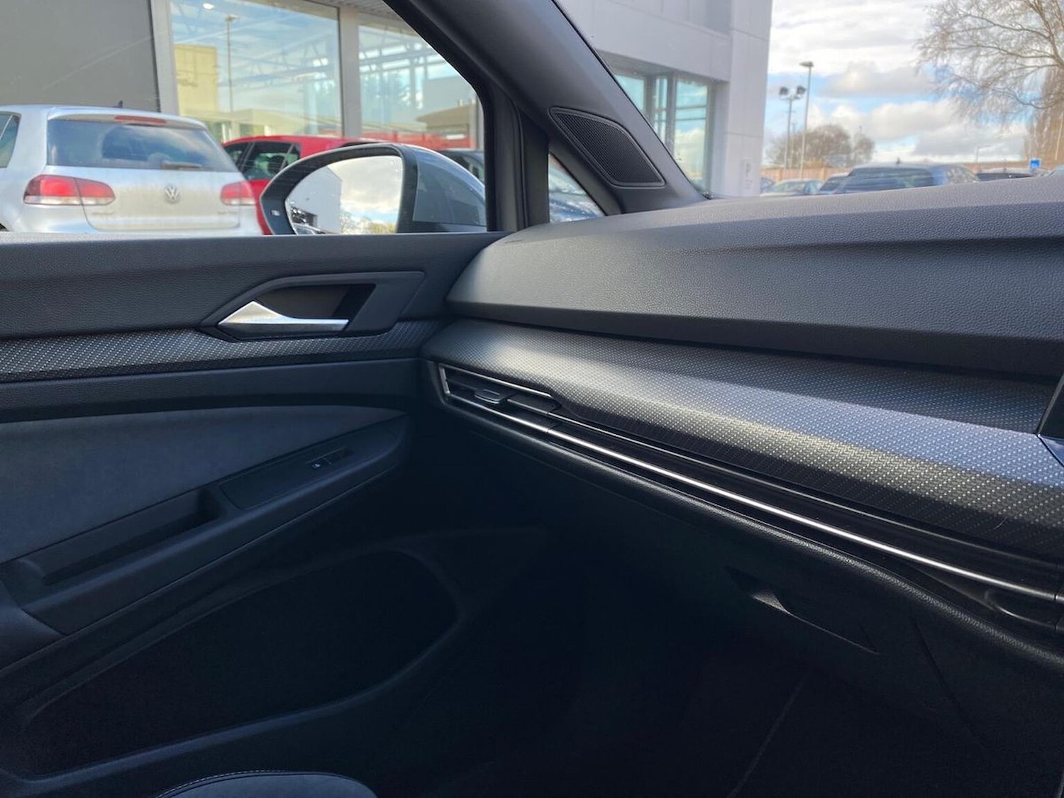 Used Volkswagen Golf 2024 for sale - 78194097: Photo 30