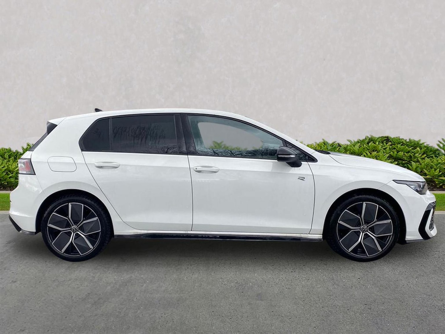 Used Volkswagen Golf 2025 for sale - 78194234: Photo 3