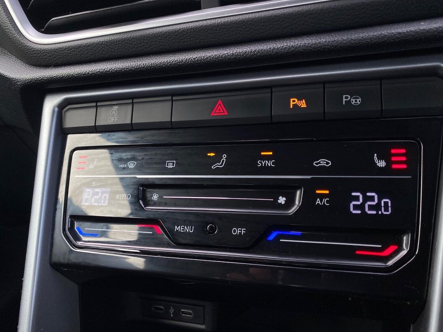 Used Volkswagen T-Roc 2022 for sale - 78195759: Photo 12