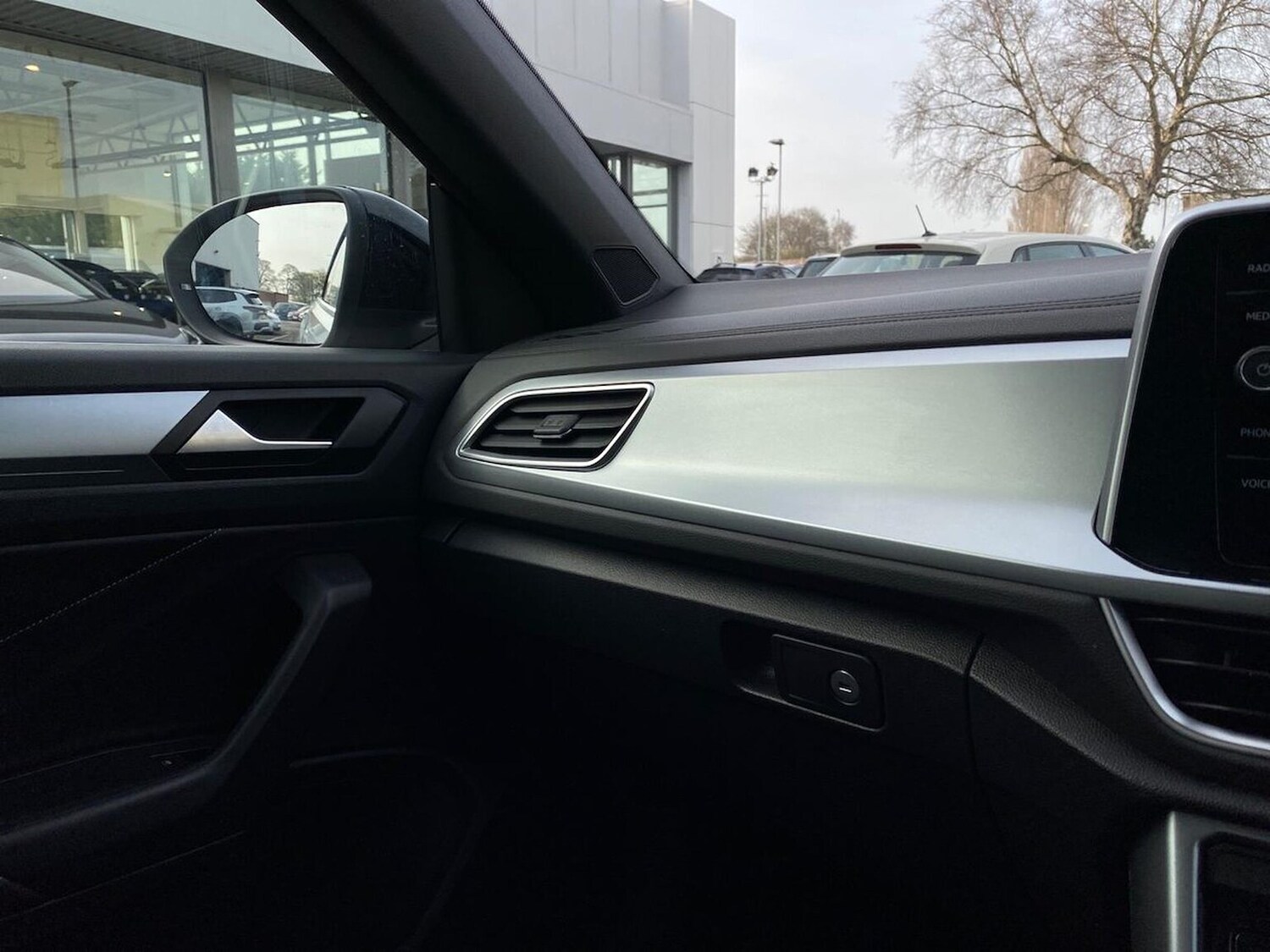 Used Volkswagen T-Roc 2022 for sale - 78195759: Photo 28