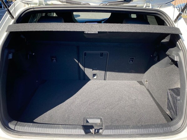 Used Volkswagen Golf 2023 for sale - 76030383: Photo 17