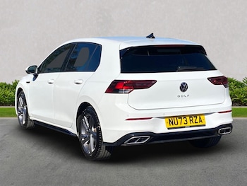Used Volkswagen Golf 2023 for sale - 76030383: Photo 2