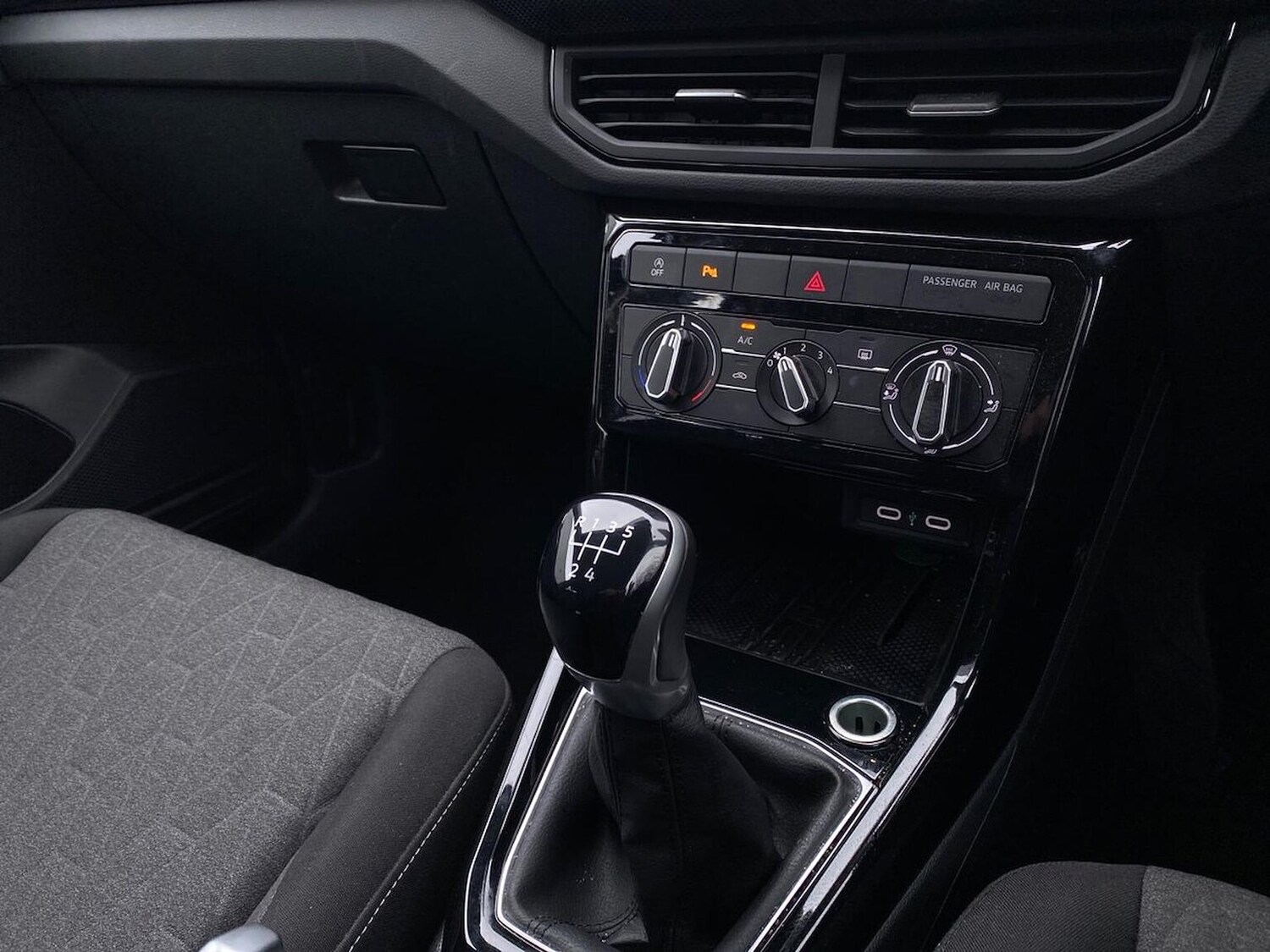 Used Volkswagen T-Cross 2025 for sale - 78191025: Photo 13