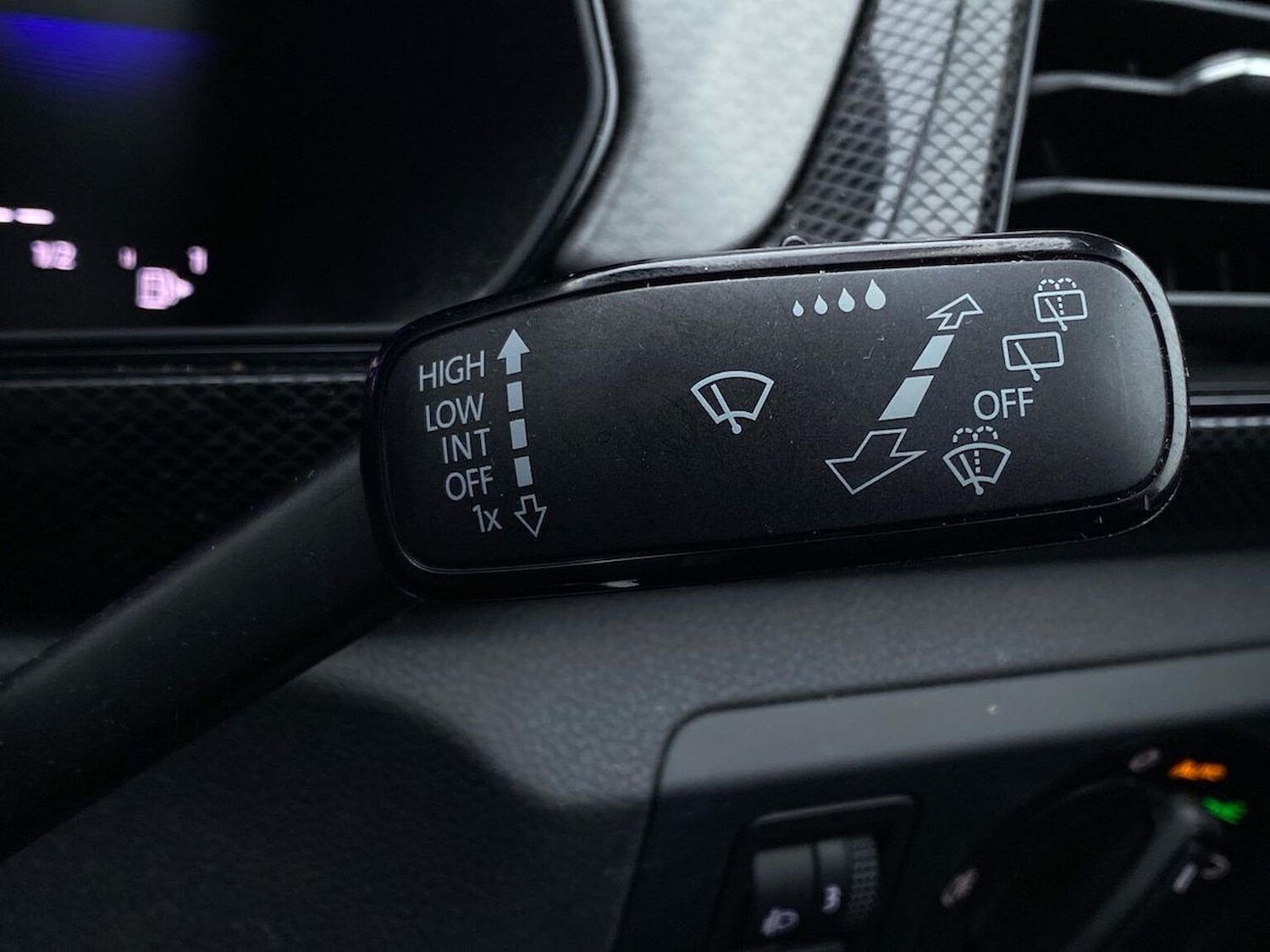 Used Volkswagen T-Cross 2025 for sale - 78191025: Photo 27