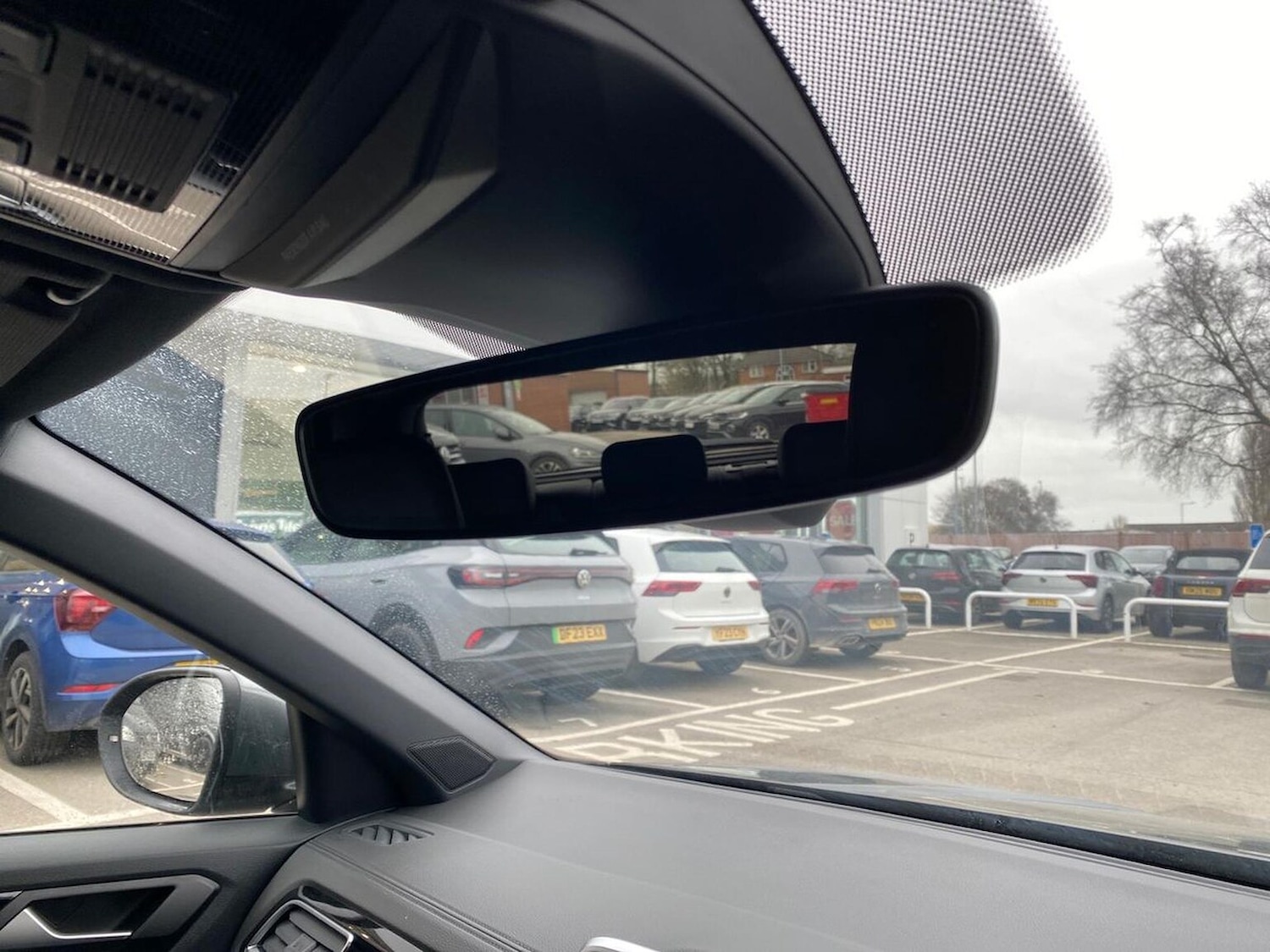 Used Volkswagen T-Roc 2022 for sale - 77062261: Photo 16