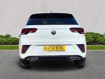 Used Volkswagen T-Roc 2023 for sale - 76115538: Photo 4