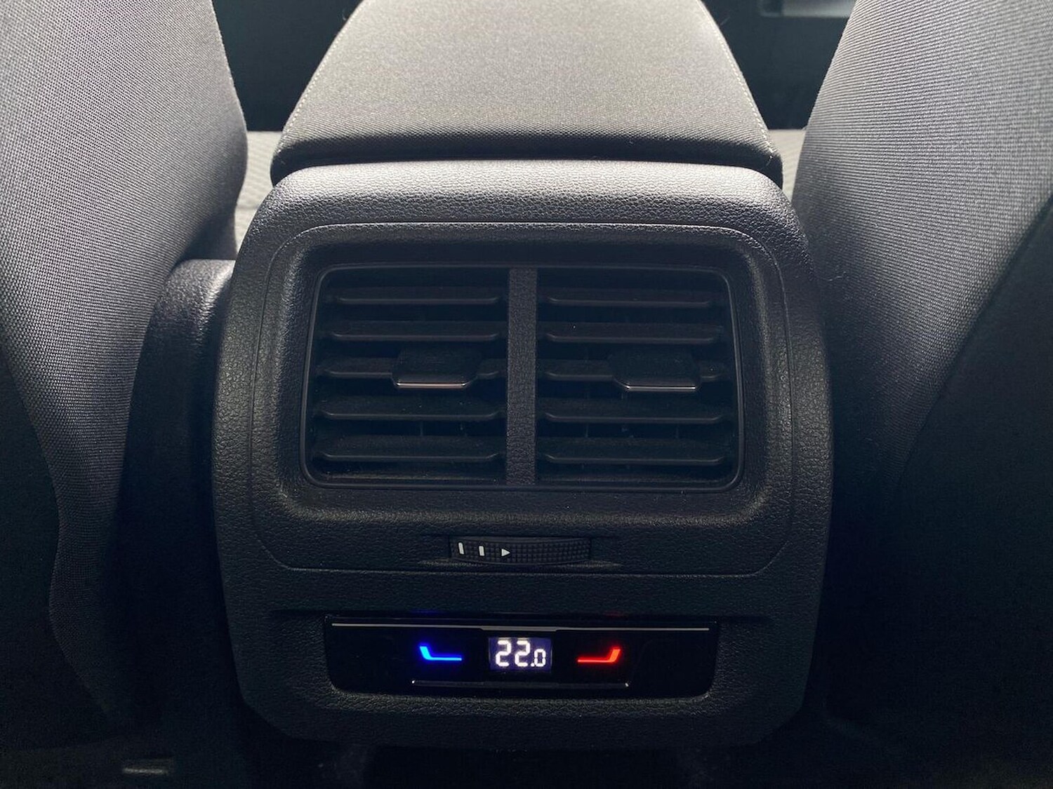 Used Volkswagen Touran 2022 for sale - 76144283: Photo 24