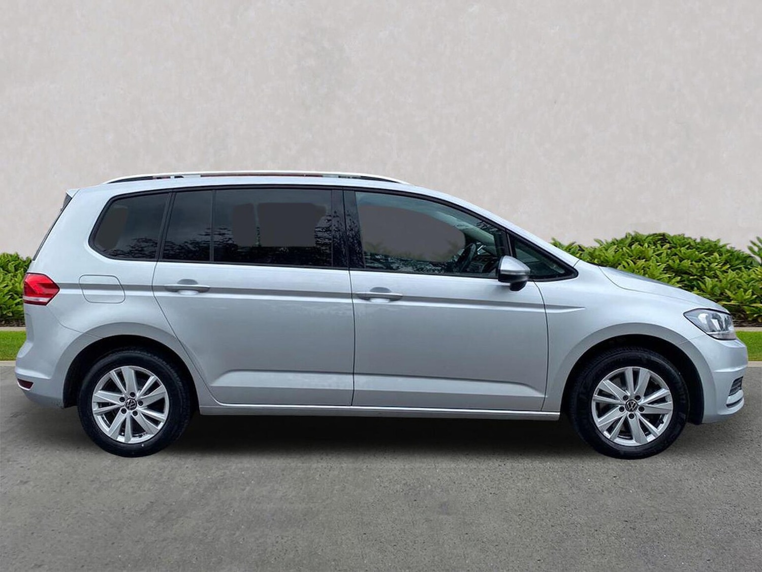 Used Volkswagen Touran 2022 for sale - 76144283: Photo 3