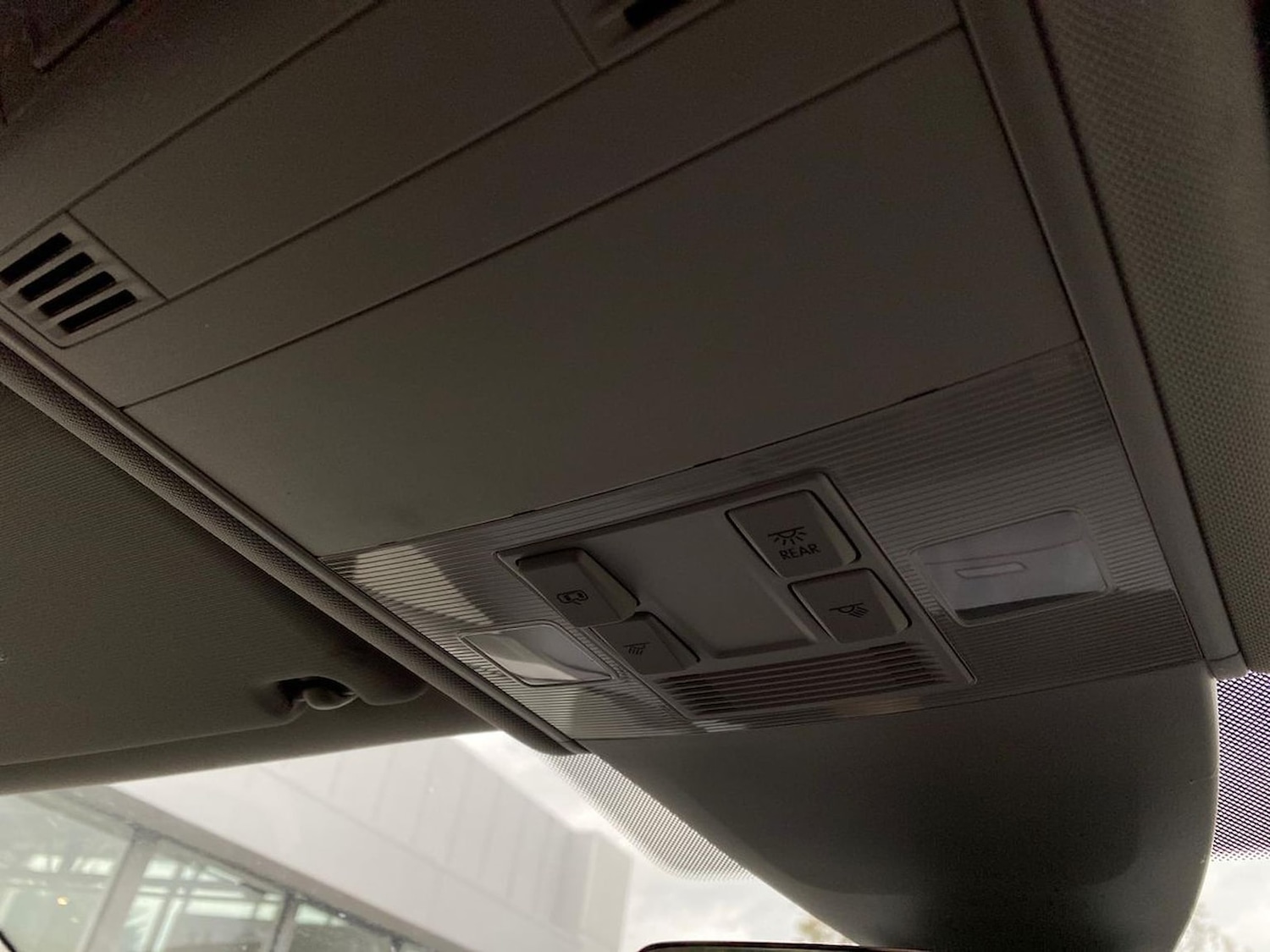 Used Volkswagen Touran 2022 for sale - 76144283: Photo 30