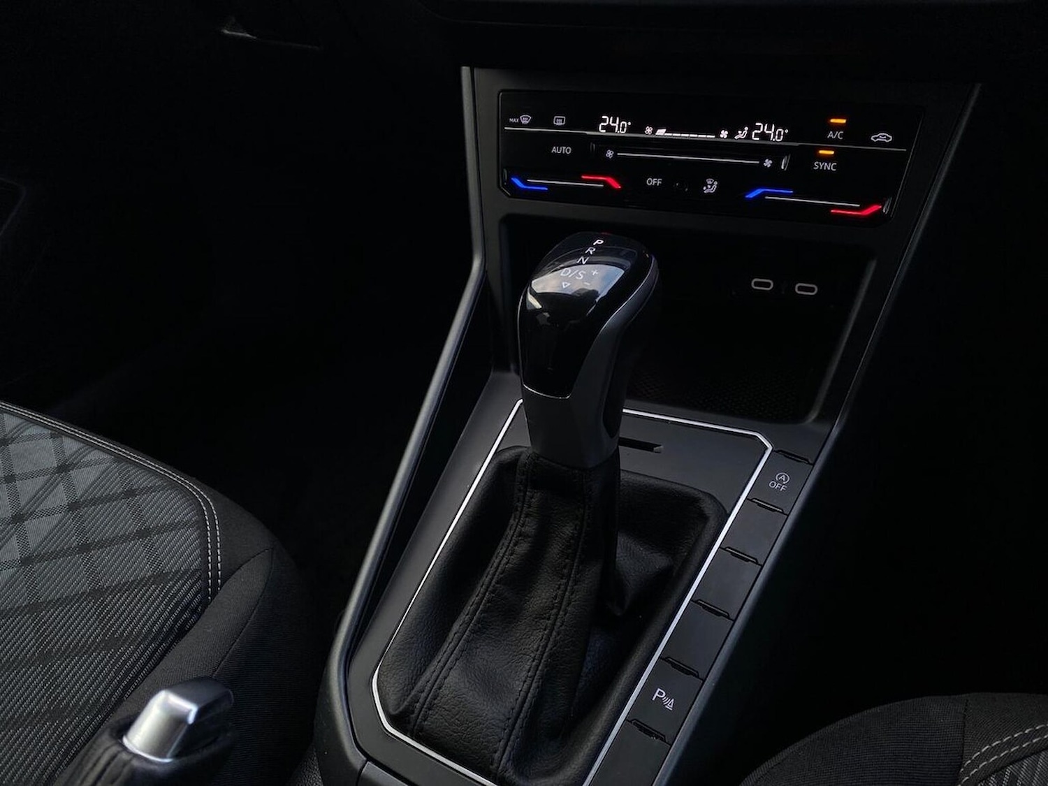 Used Volkswagen Polo 2024 for sale - 76911239: Photo 14