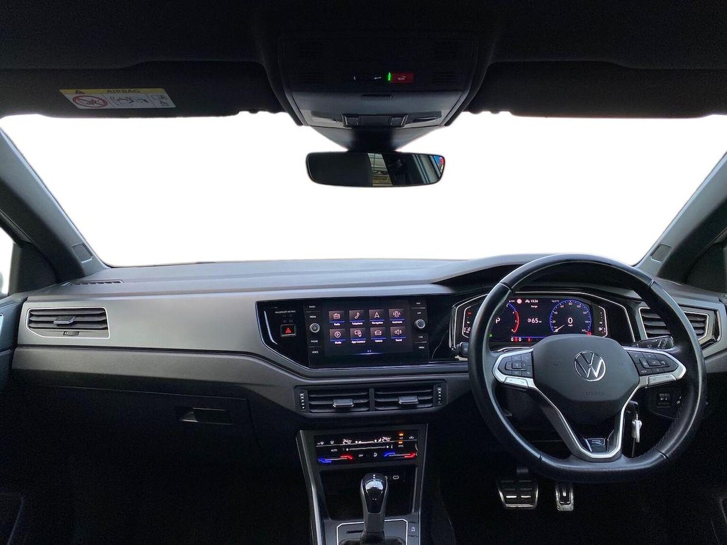 Used Volkswagen Polo 2024 for sale - 76911239: Photo 9