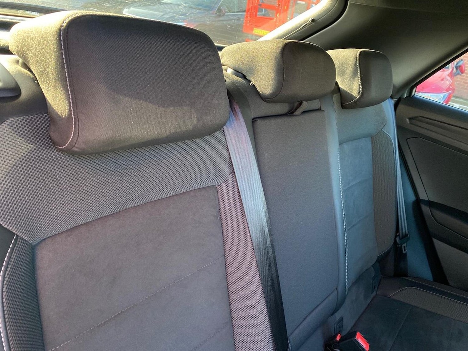 Used Volkswagen T-Roc 2022 for sale - 76794904: Photo 17