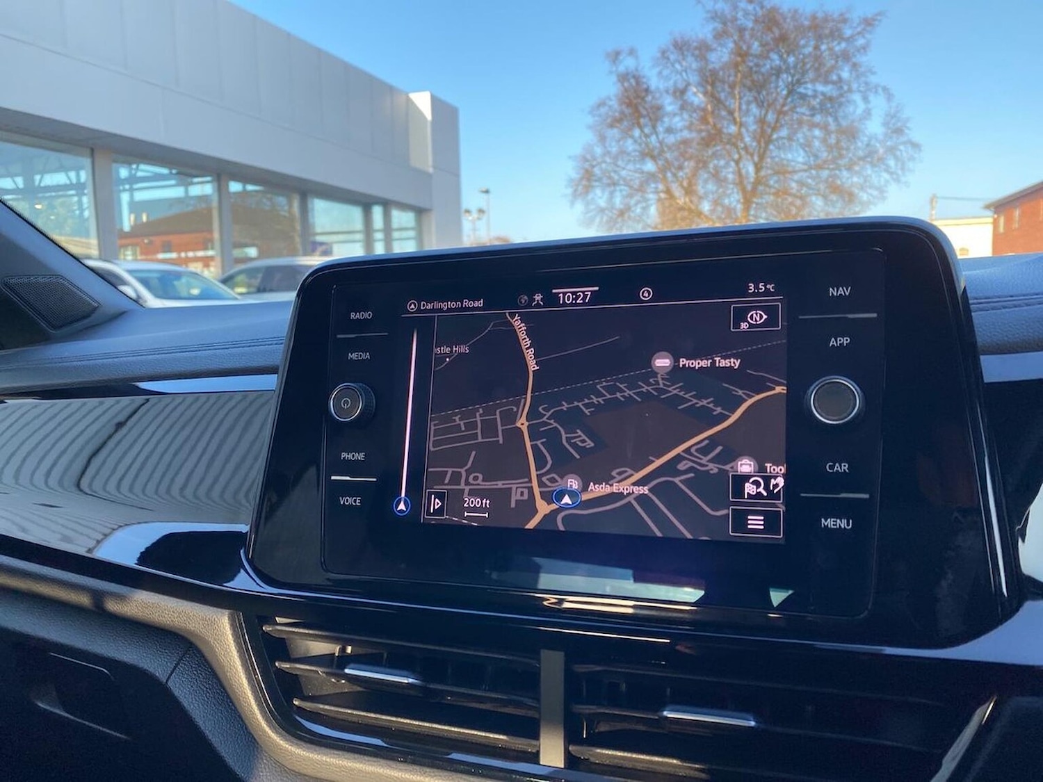 Used Volkswagen T-Roc 2022 for sale - 76794904: Photo 24