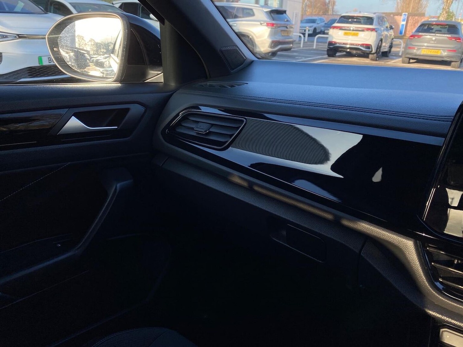 Used Volkswagen T-Roc 2022 for sale - 76794904: Photo 29