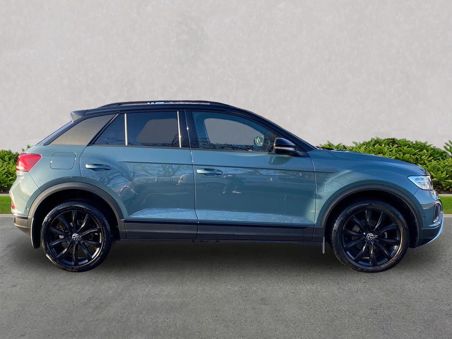 Used Volkswagen T-Roc 2022 for sale - 76794904: Photo 4