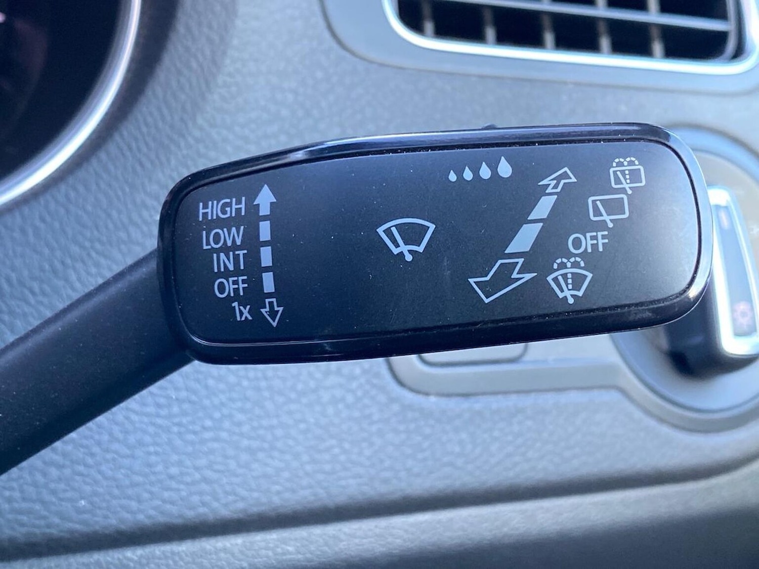 Used Volkswagen Polo 2017 for sale - 77069950: Photo 27