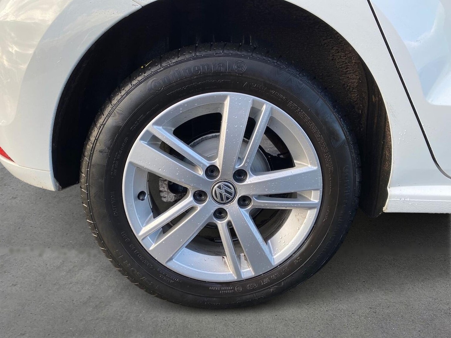 Used Volkswagen Polo 2017 for sale - 77069950: Photo 6